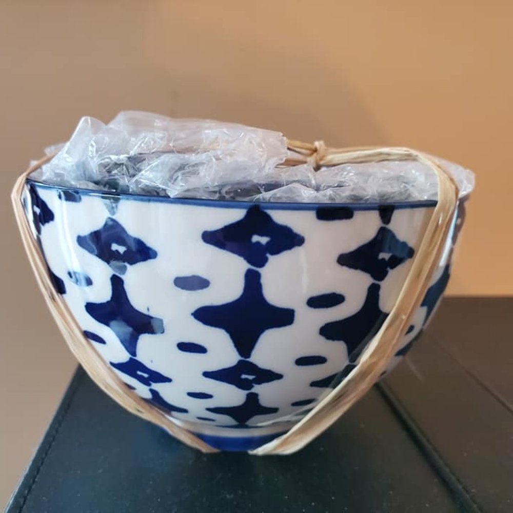 Set of three small bowls